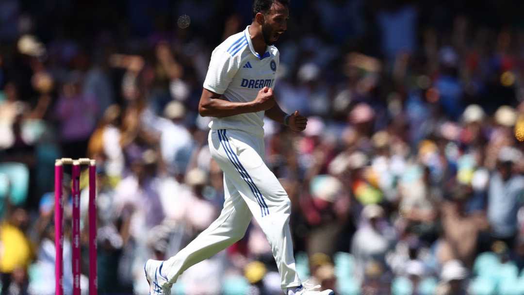 India’s Pace Attack Dominates in Bumrah’s Absence to Seize Crucial Lead